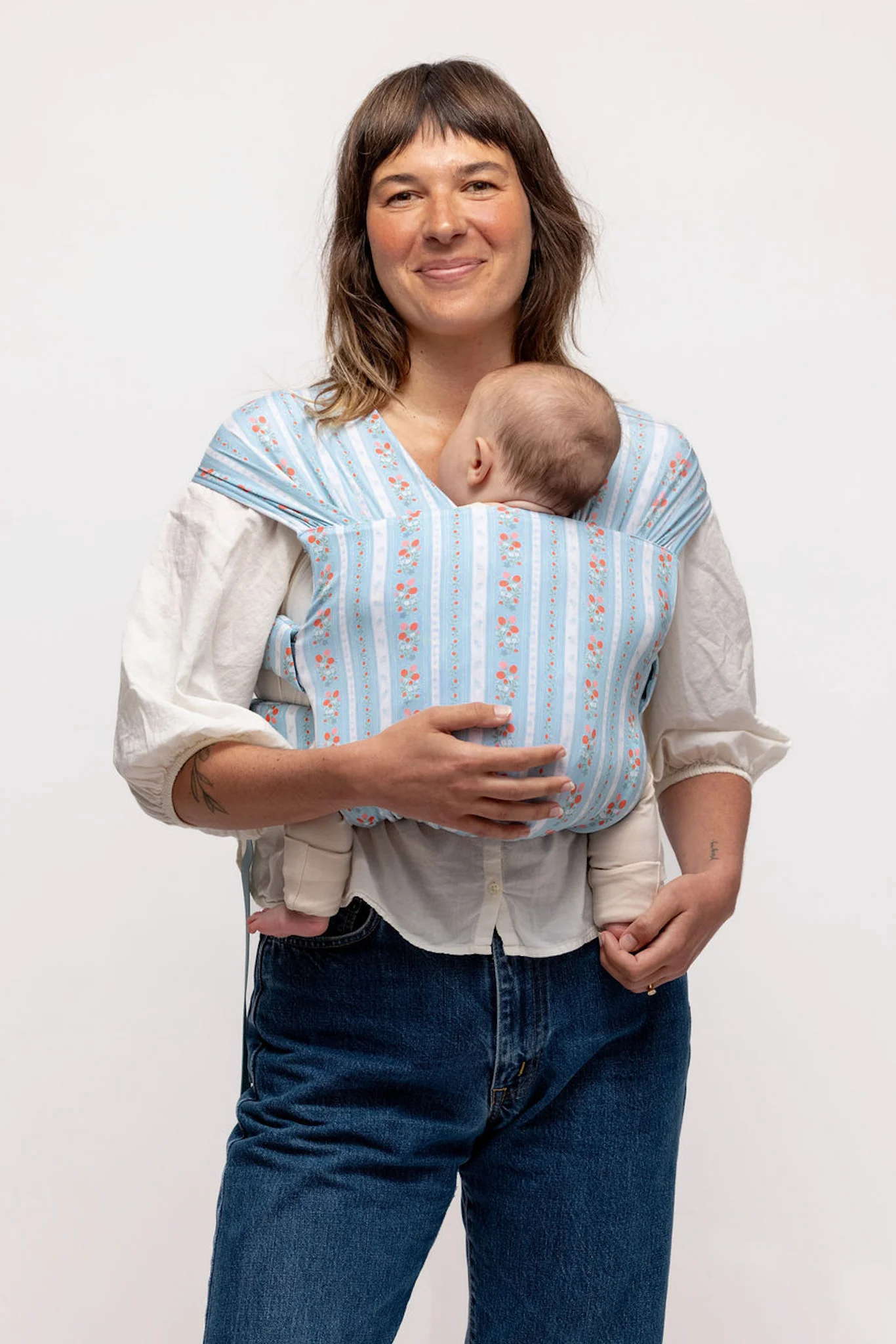 Swatches: Aerial Newborn Buckle Wrap